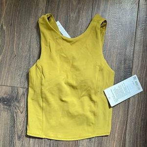 Lululemon Twist Back Yoga Tank - New